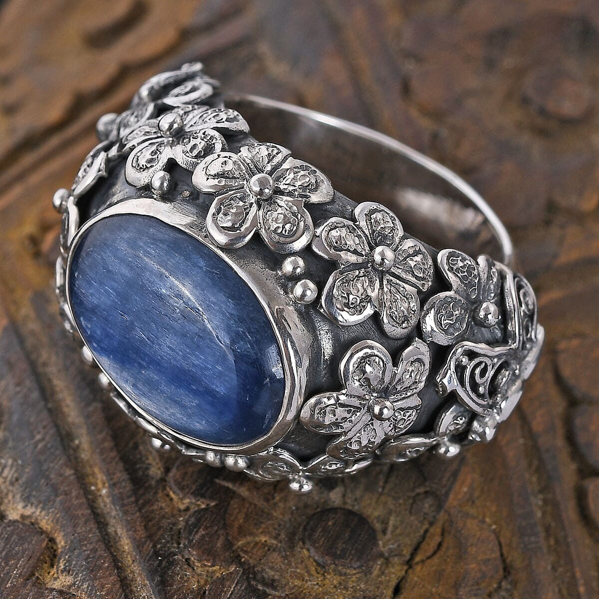 BALI LEGACY Himalayan Kyanite Ring in Sterling Silver 15.90 Grams 11.80 ctw image number 1