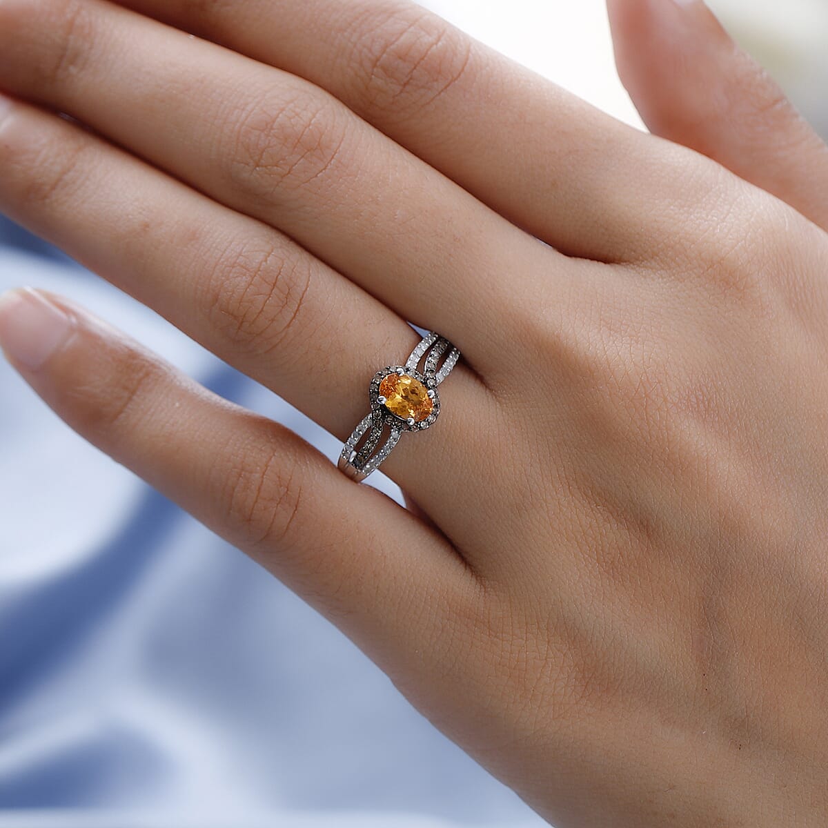 Premium Viceroy Spessartine Garnet, Natural Champagne and White Diamond Ring in Platinum Over Sterling Silver (Size 9.0) 1.35 ctw image number 2