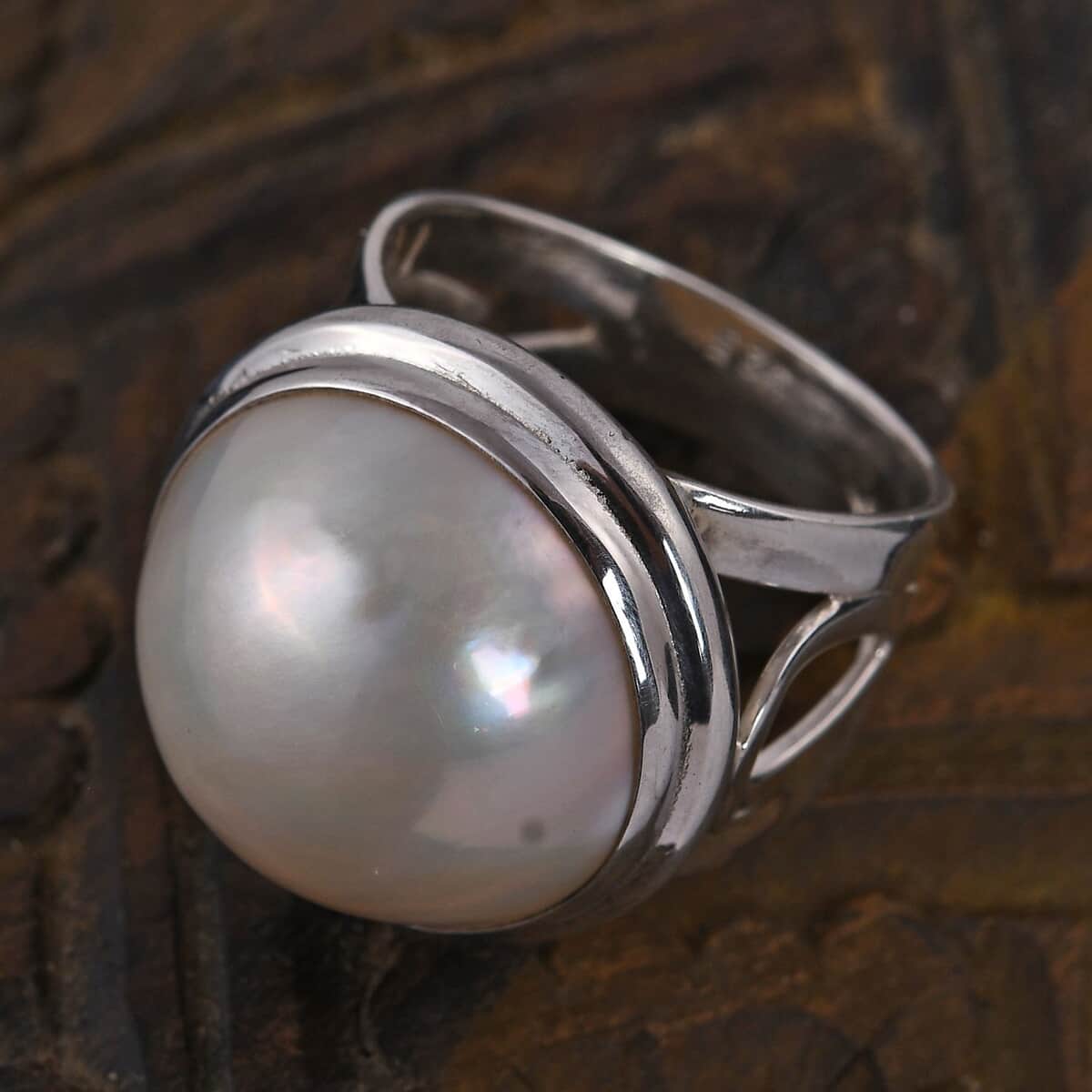 BALI LEGACY White Mabe Pearl Ring in Sterling Silver 7 Grams image number 1