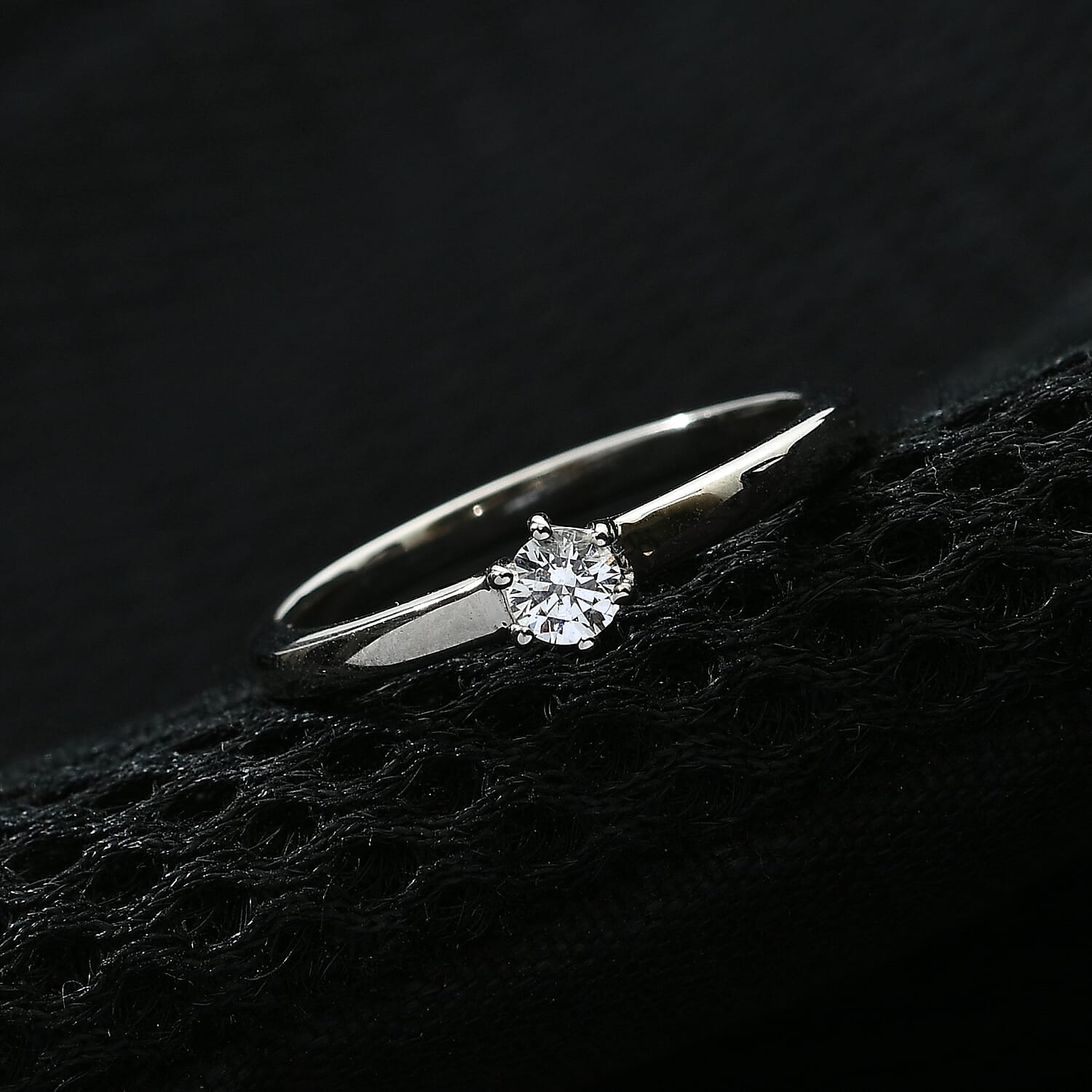 Lustro Stella Made with Finest CZ Solitaire Ring in Platinum Over Sterling Silver (Size 10.0) 0.25 ctw