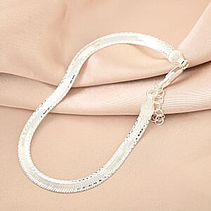 Italian Sterling Silver Herringbone Bracelet (7.0-8.5In) 4.10 Grams