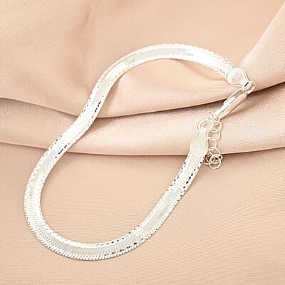 Italian Sterling Silver Herringbone Bracelet (7.0-8.5In) 4.10 Grams