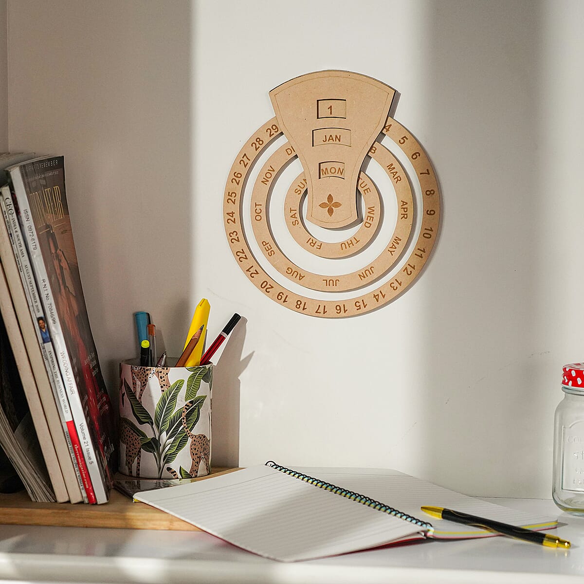 Perpetual Circular Calendar image number 1