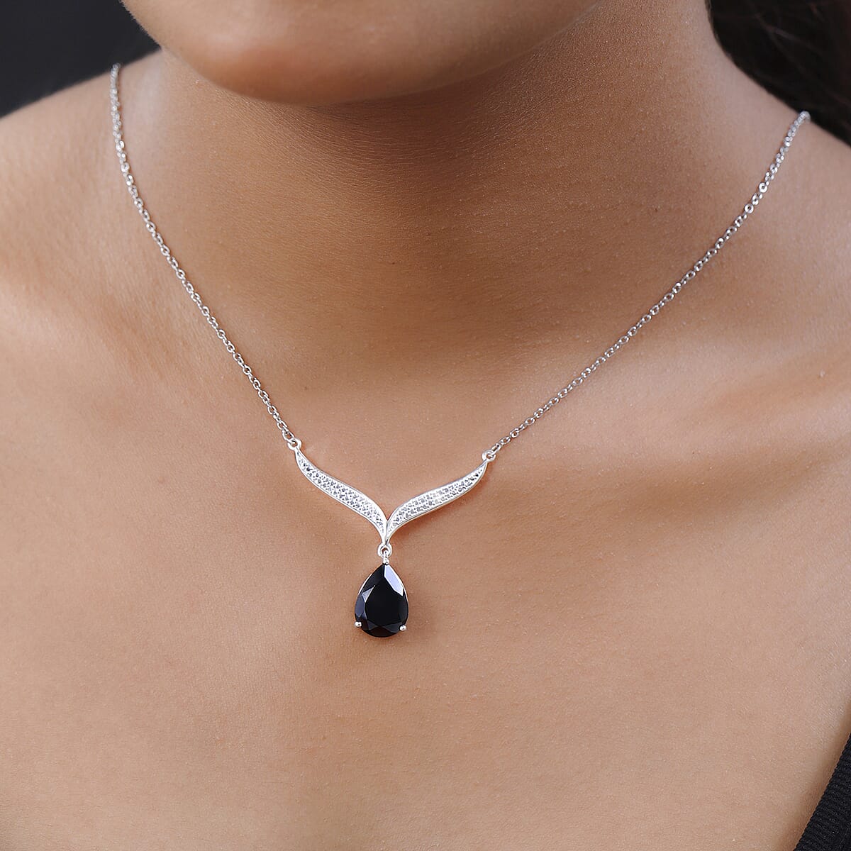 Thai Black Spinel Necklace 18 Inches in Sterling Silver and Stainless Steel 5.85 ctw image number 2