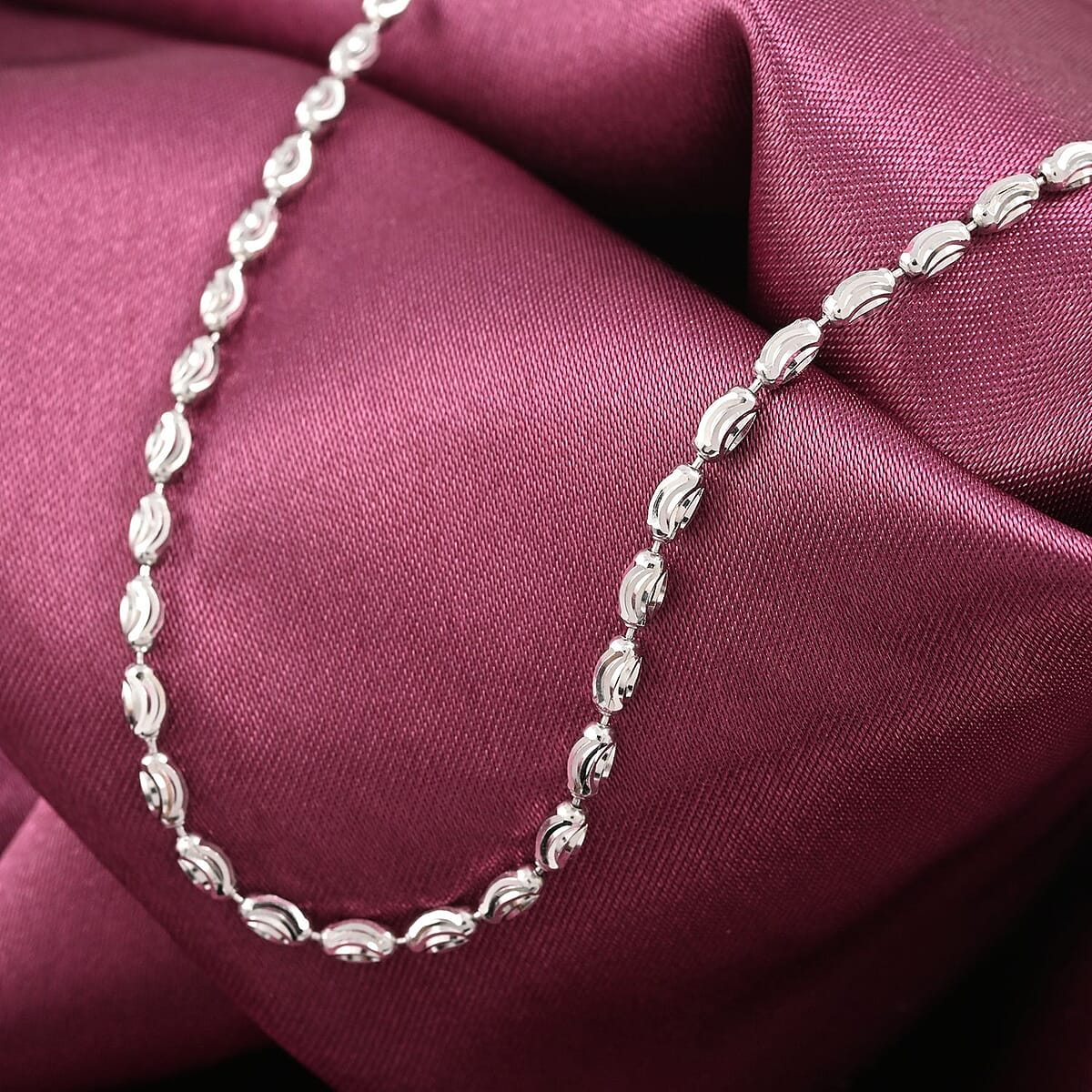 Italian Sterling Silver Rice Moon Necklace 20 Inches 6.3 Grams image number 1