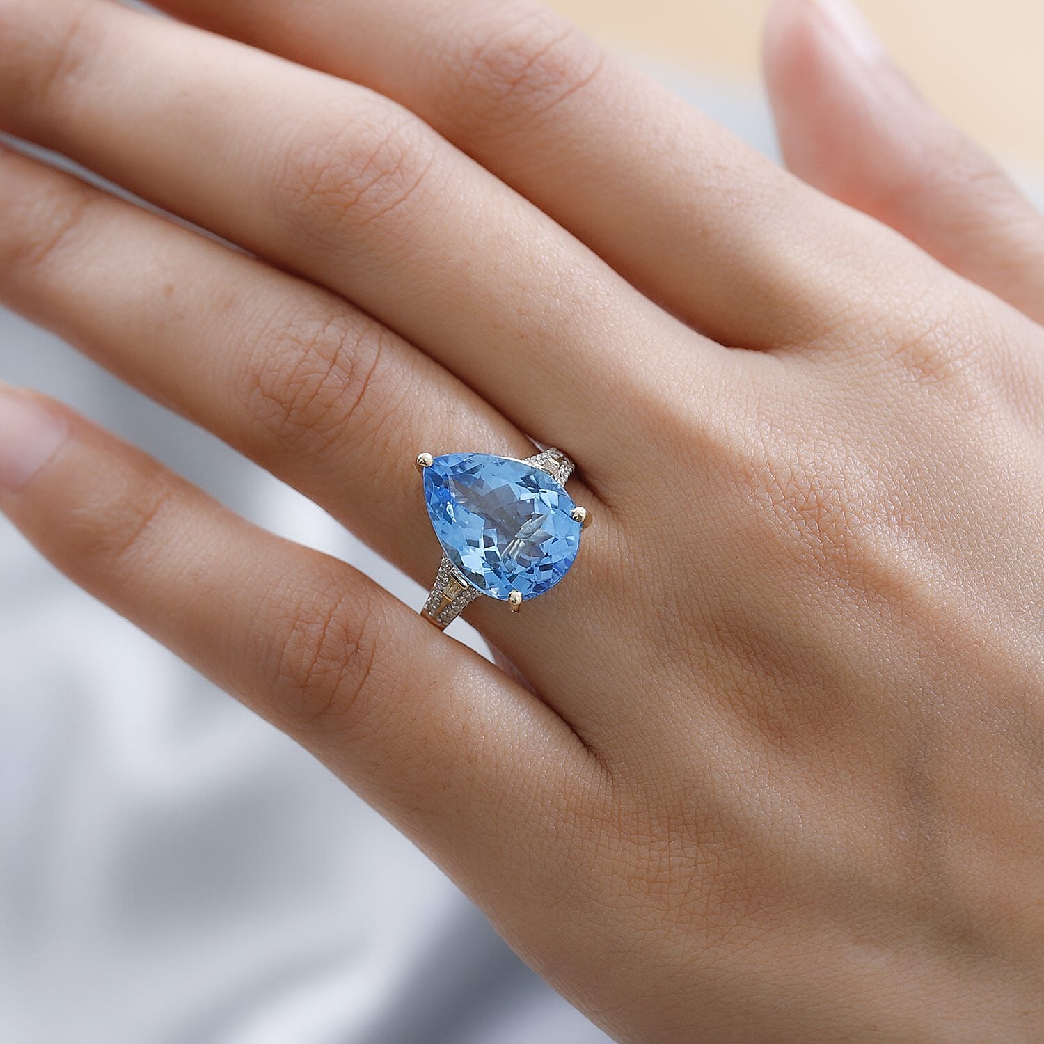 Luxoro 10K Yellow Gold Premium Marambaia Topaz and G-H I3 Diamond Ring (Size 10.0) 10.00 ctw
