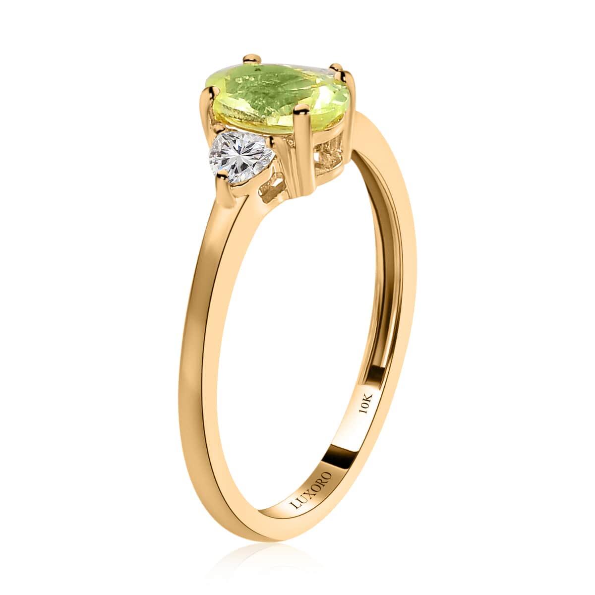 Luxoro Premium Natural Chrysoberyl and Moissanite 1.15 ctw Trilogy Ring in 10K Yellow Gold (Size 7.0) 1.15 ctw image number 2