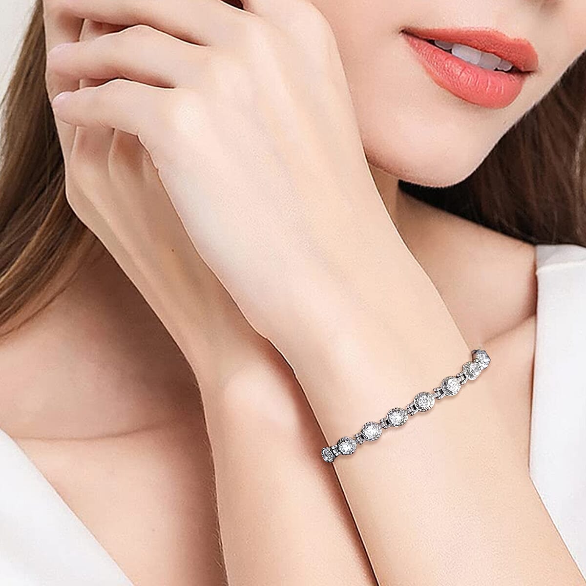 White Zircon Bracelet in Stainless Steel (6.50-8.00In) 4.75 ctw image number 1