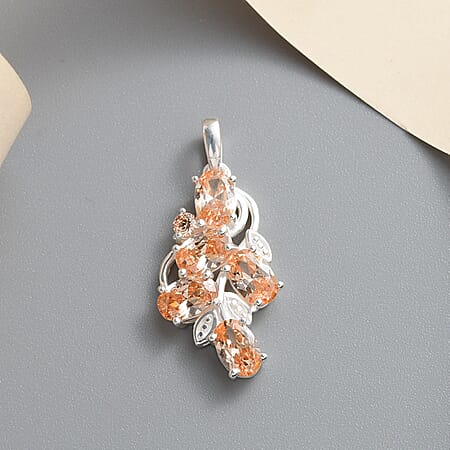 Simulated Champagne Diamond - Product card gallery slide 2 (10177018921273)