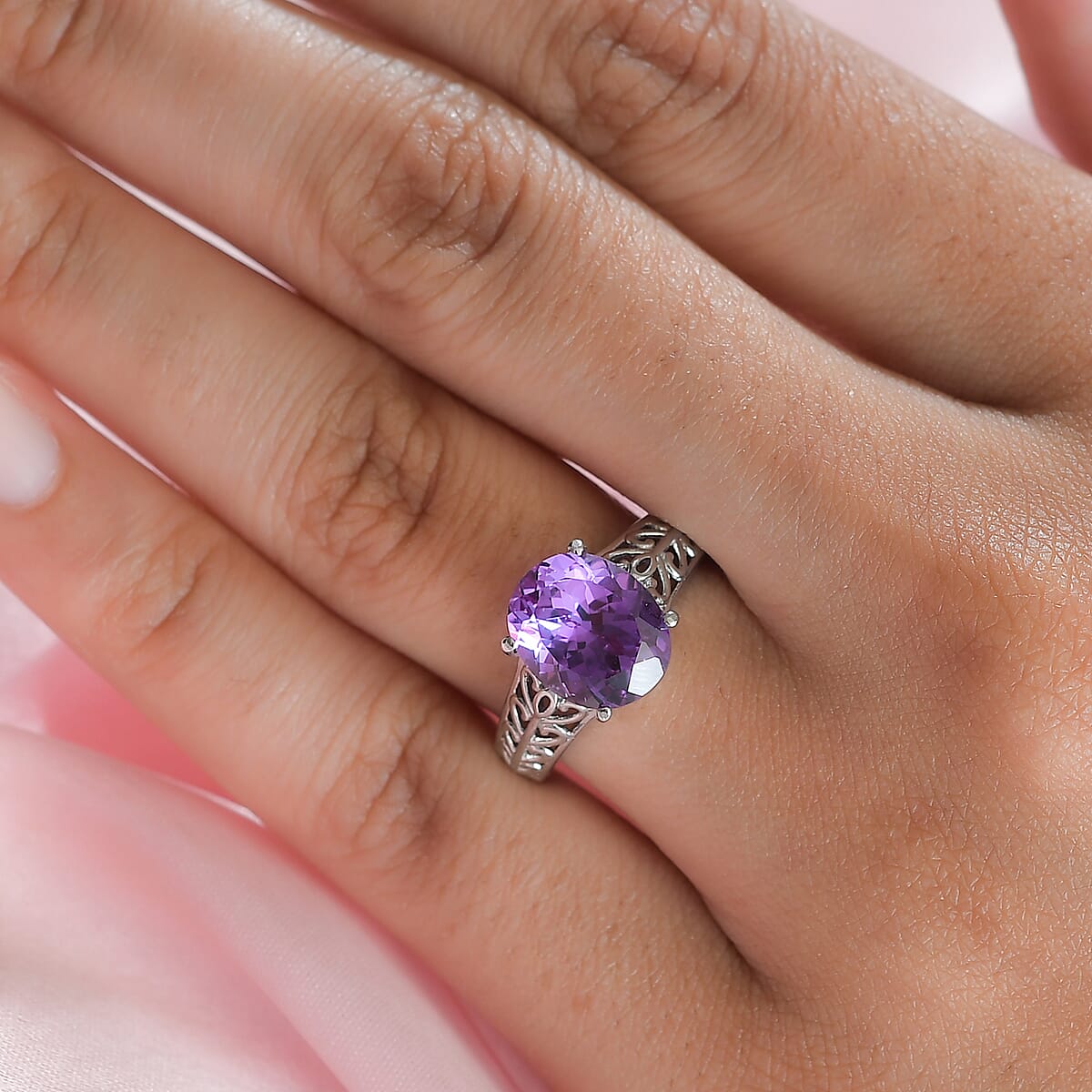 Lab Created Purple Sapphire Solitaire Ring in Stainless Steel (Size 11.0) 5.50 ctw | Tarnish-Free, Waterproof, Sweat Proof Jewelry image number 2