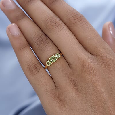 Arizona Peridot 3 Stone Ring in Vermeil Yellow Gold Over Sterling Silver (Size 10.0) 1.15 ctw