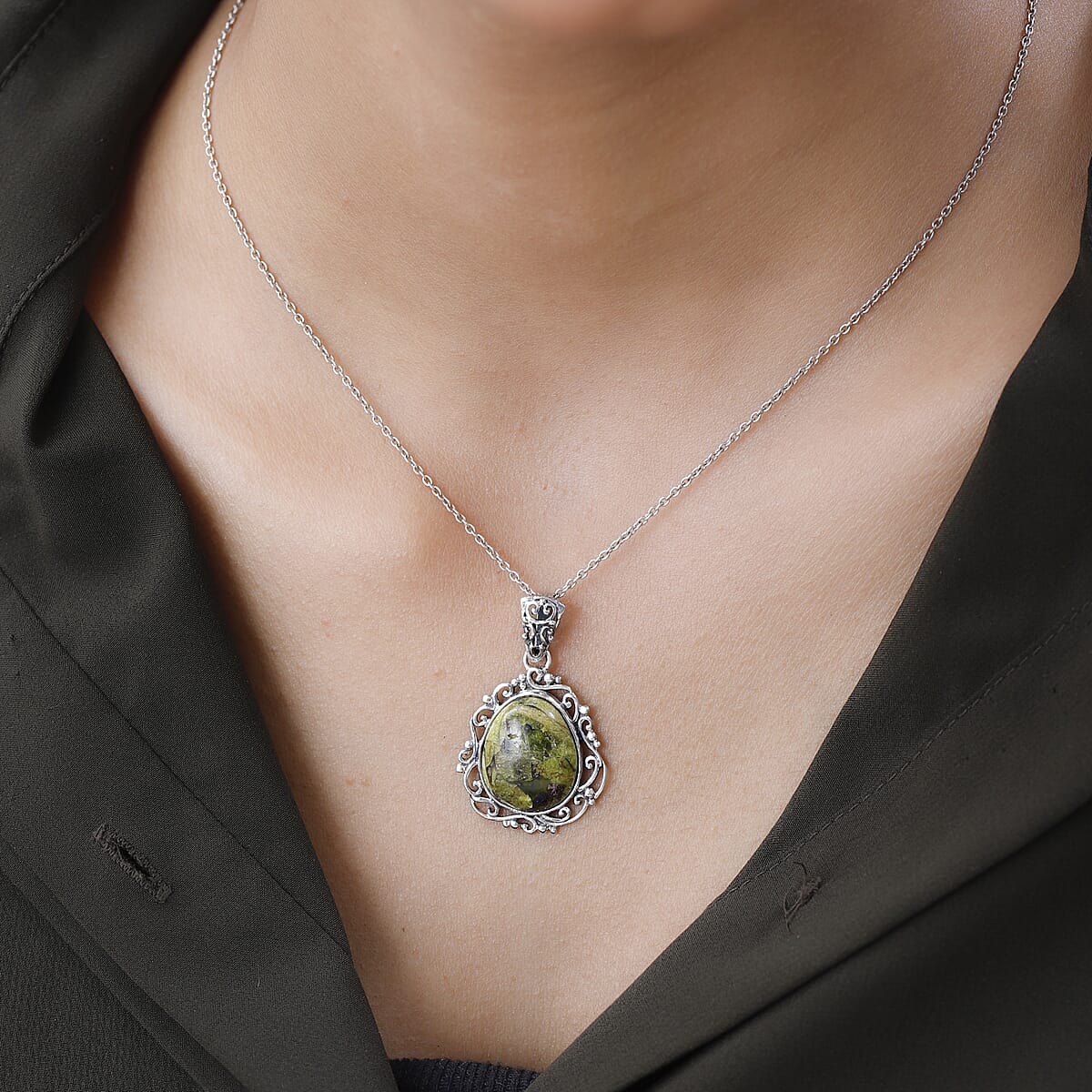 Artisan Crafted Tasmanian Stichtite Pendant in Sterling Silver 8.85 ctw image number 2