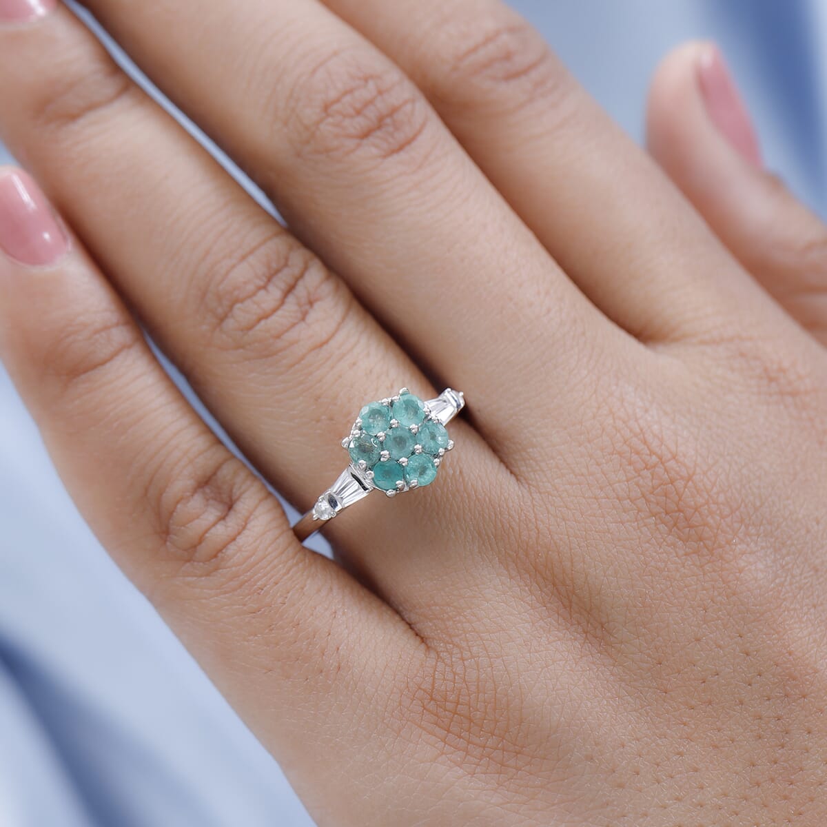 Ethiopian Emerald and White Zircon Ring in Platinum Over Sterling Silver (Size 8.0) 1.15 ctw image number 2