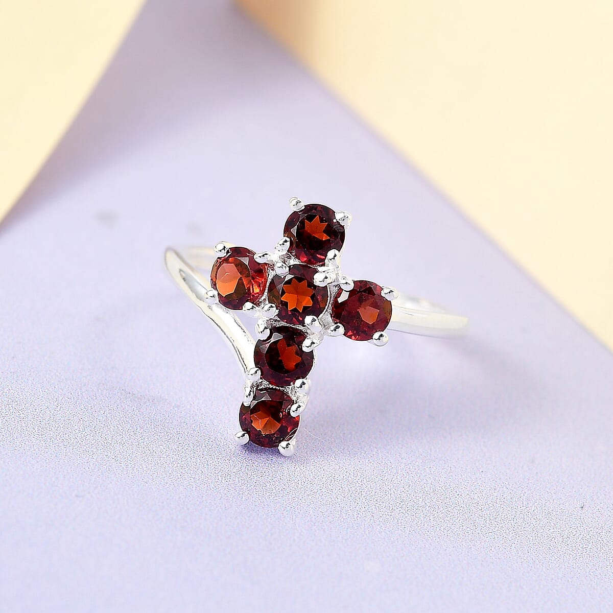 Mozambique Garnet Cross Ring in Sterling Silver (Size 6.0) 1.25 ctw image number 1