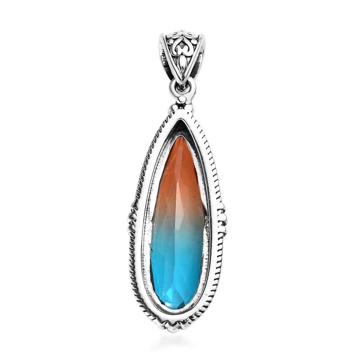 Artisan Crafted Aqua Terra Costa Quartz (Triplet) Solitaire Pendant in Sterling Silver 7.25 ctw image number 4