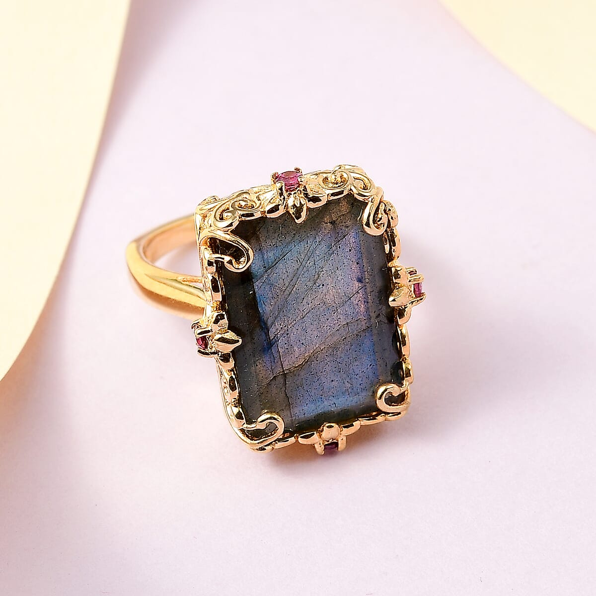AAA Malagasy Labradorite and Orissa Rhodolite Garnet Ring in Vermeil YG Over Sterling Silver (Size 10.0) 14.25 ctw image number 1
