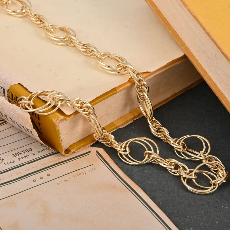 Love Knot Italian 10K Yellow Gold Necklace 28 Inches 14.60 Grams