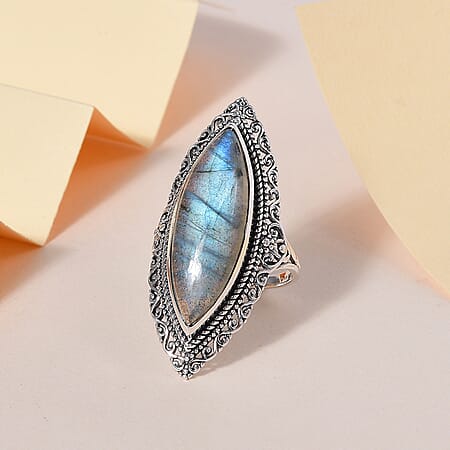 Marquise / 10 - Product card gallery slide 2 (10177024393529)