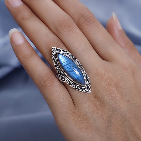 Marquise / 10 - Product card gallery slide 3 (10177024393529)