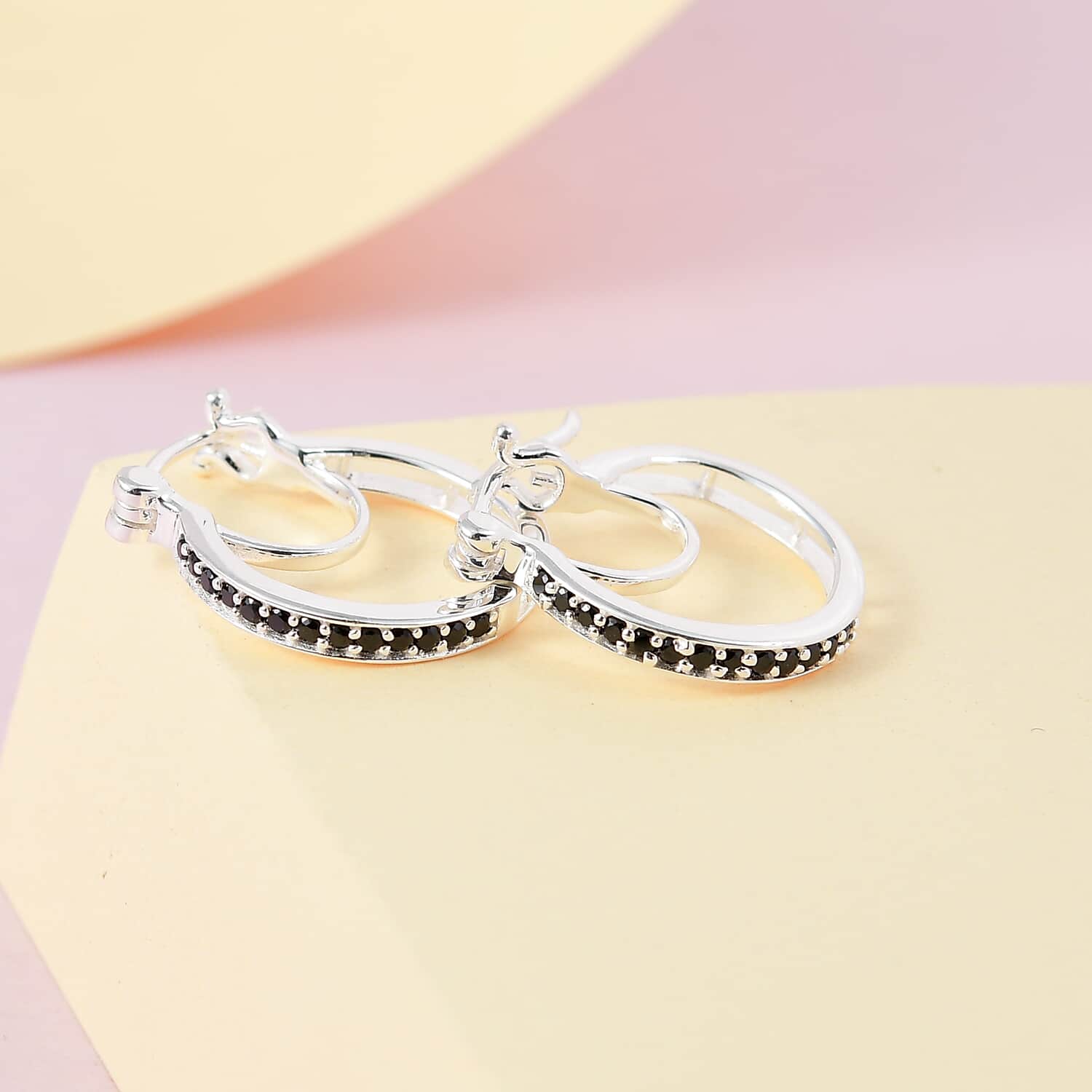 Thai Black Spinel Hoop Earrings in Sterling Silver 0.35 ctw