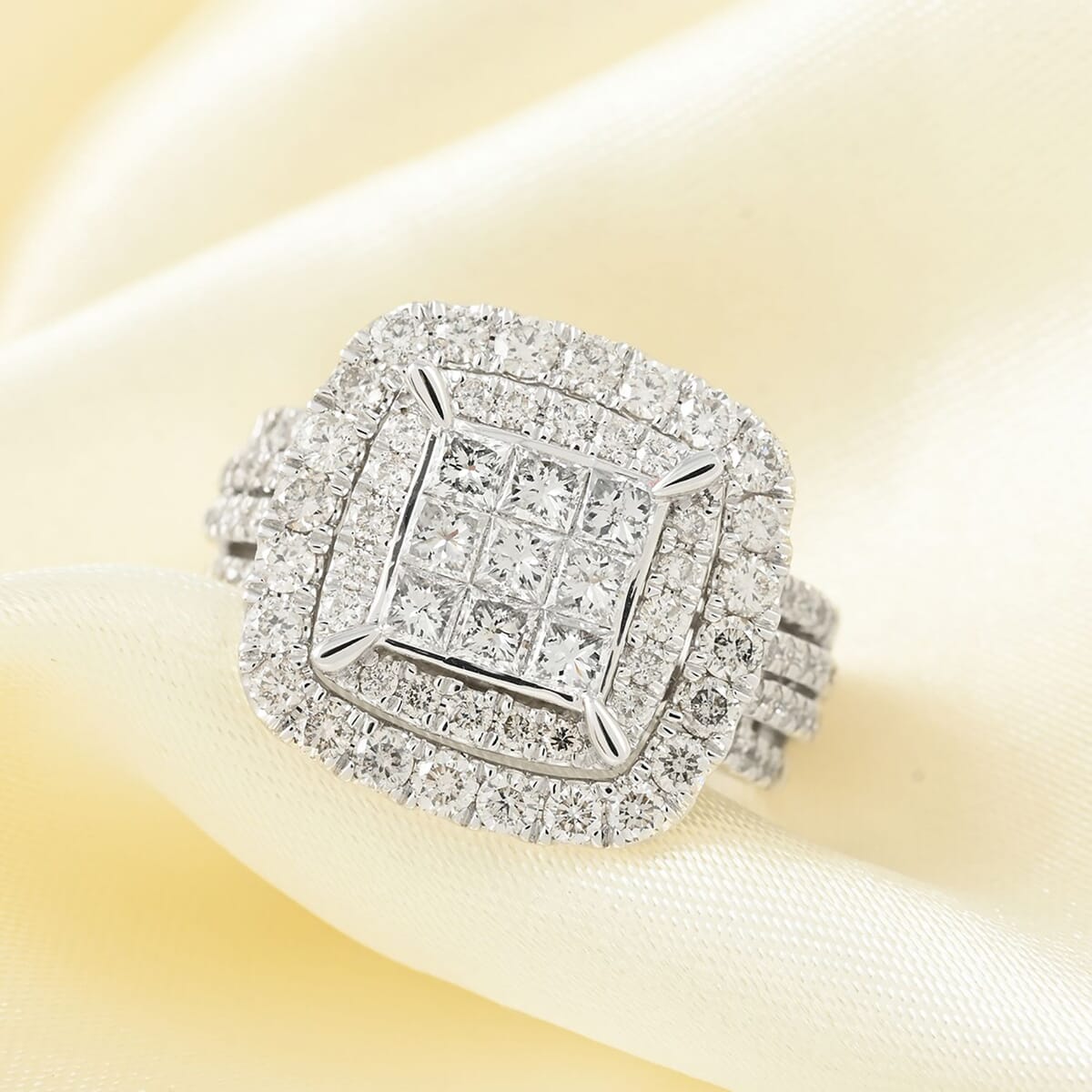 14K White Gold Diamond (G, SI2) Ring (7.10 g) 2.00 ctw image number 1