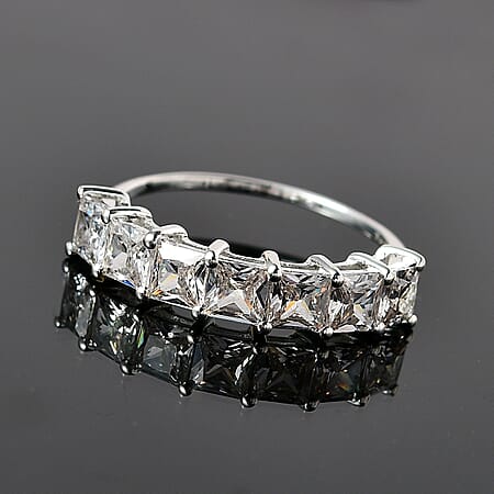 Simulated White Diamond / 10 - Product card gallery slide 2 (10177029407033)