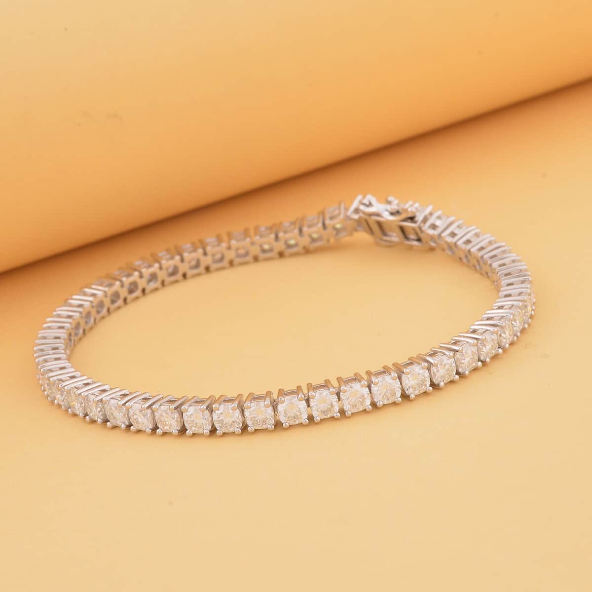 Moissanite Tennis Bracelet in Platinum Over Sterling Silver (7.25 In) 14.00 ctw image number 1