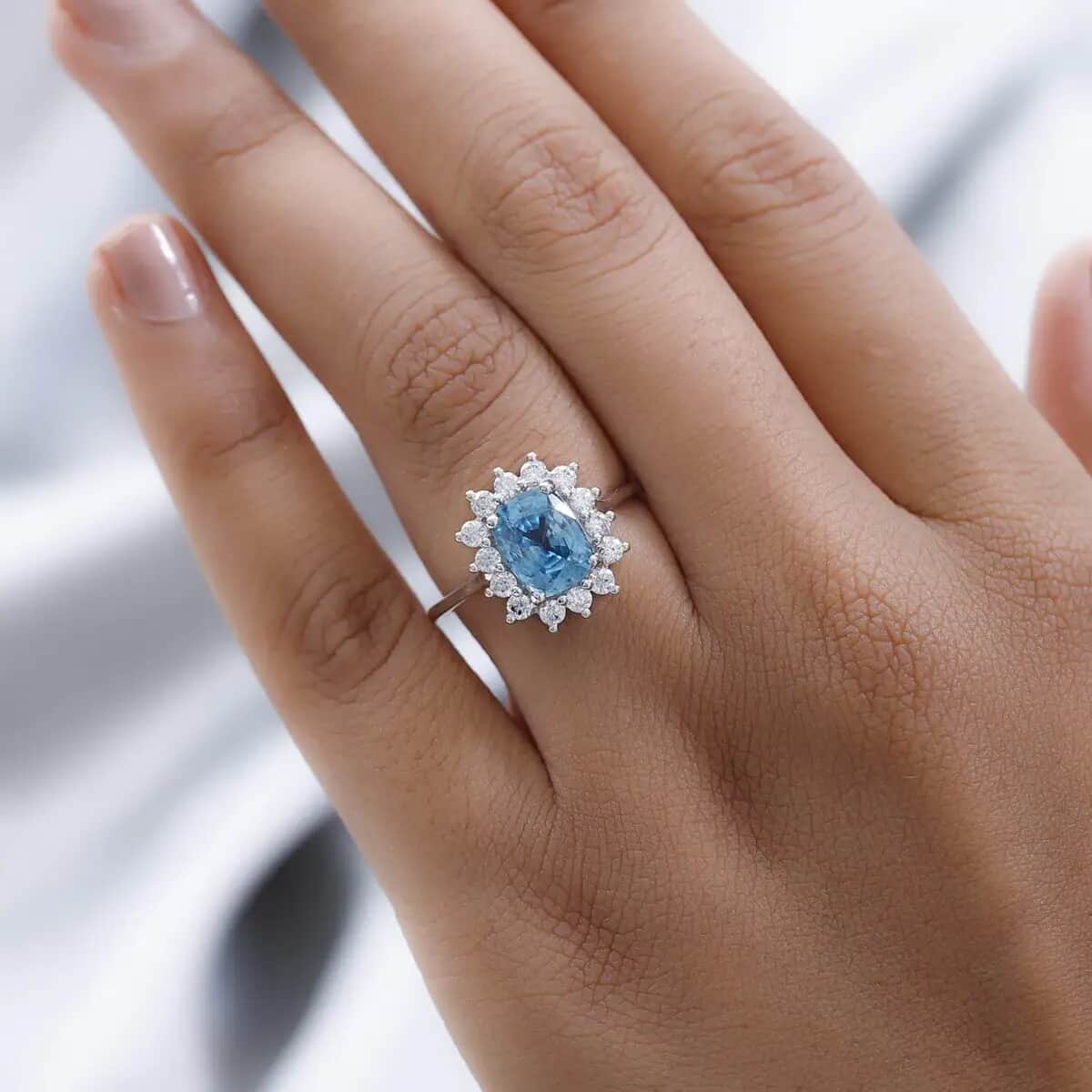 Luxoro 10K White Gold Premium Cambodian Blue Zircon and Moissanite Sunburst Ring (Size 10.0) 4.25 ctw image number 5