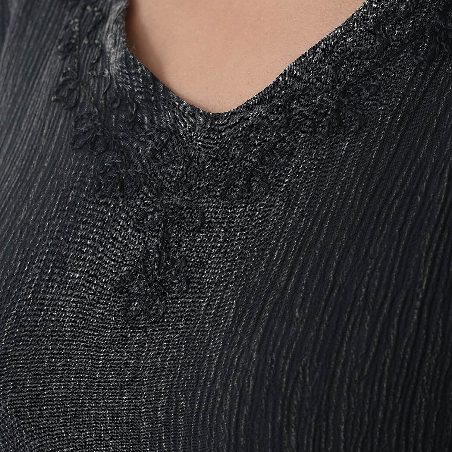Tamsy Black Neck and Bottom Embroidery Kaftan - One Size Fits Most