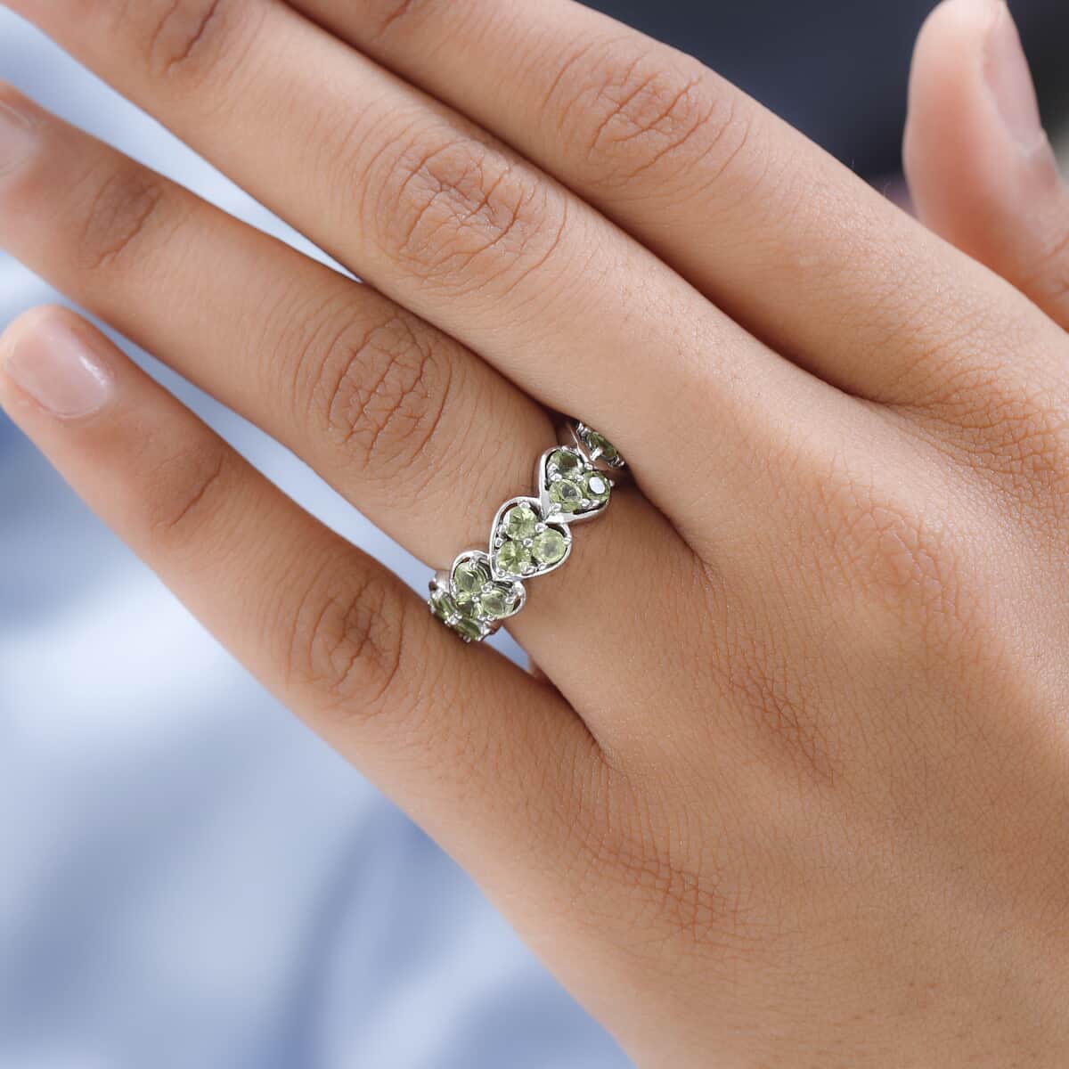 Arizona Peridot Heart Shape Ring in Platinum Over Sterling Silver (Size 5.0) 1.85 ctw image number 2