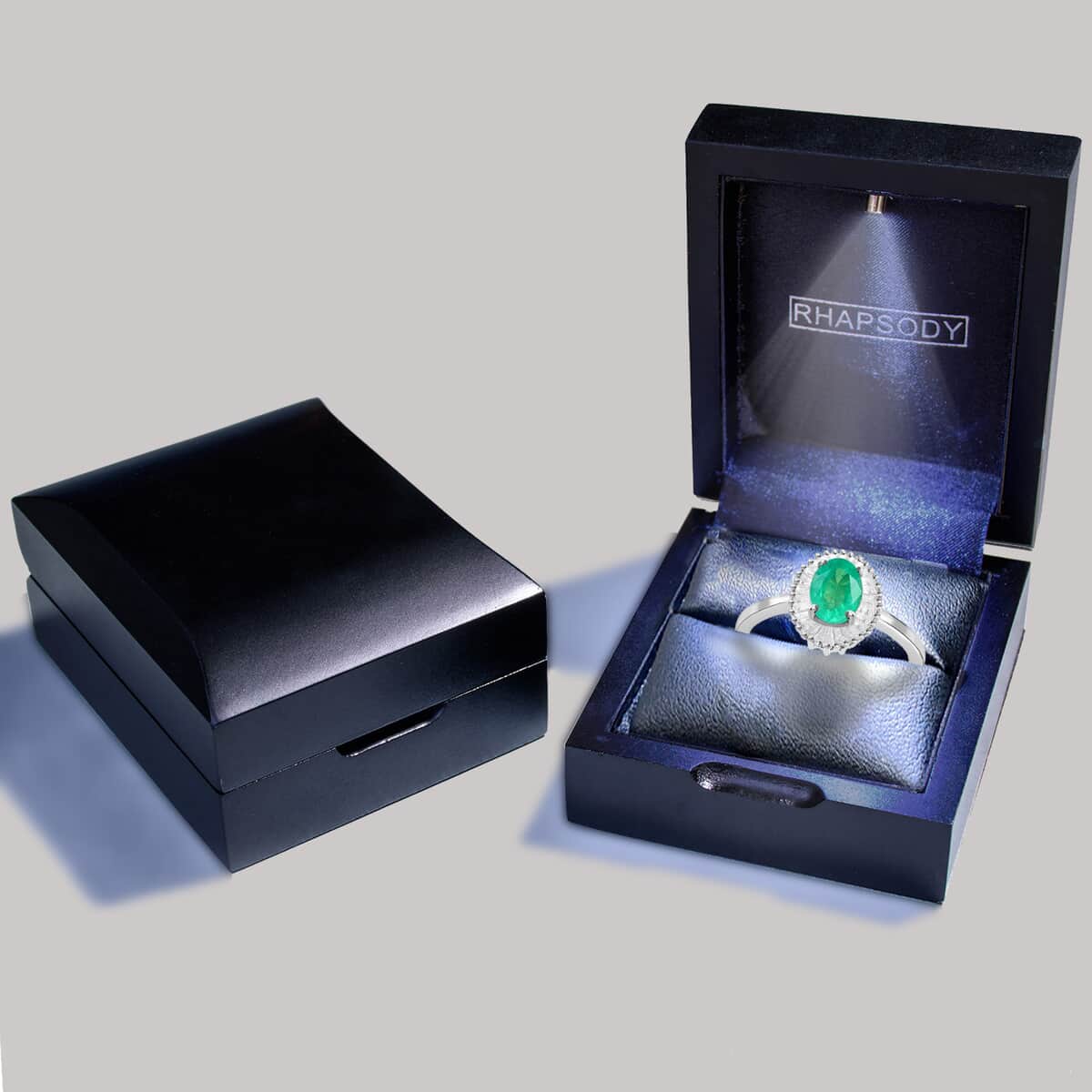 RHAPSODY 950 Platinum Ethiopian Emerald and Diamond E-F VS Halo Ring 4.50 Grams 0.90 ctw image number 6
