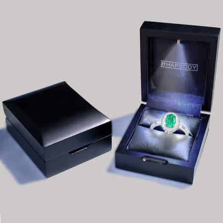 Rhapsody 950 Platinum AAAA Ethiopian Emerald and E-F VS Diamond Halo Ring (Size 8.0) 4 Grams 0.90 ctw image number 6