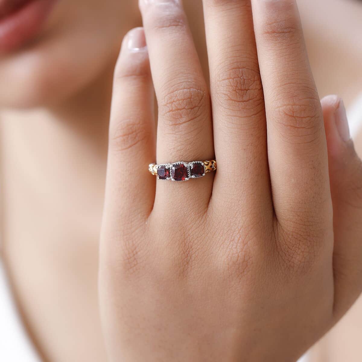 Mozambique Garnet Trilogy Ring in Vermeil Yellow Gold and Platinum Over Sterling Silver (Size 7.0) 1.25 ctw image number 3