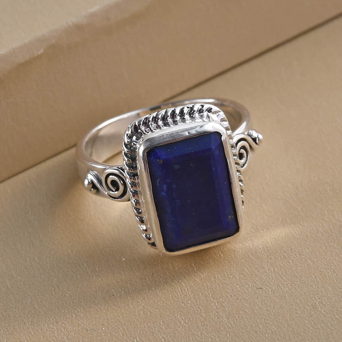 Lapis Lazuli Solitaire Ring in Sterling Silver (Size 6.0) 5.20 ctw image number 4