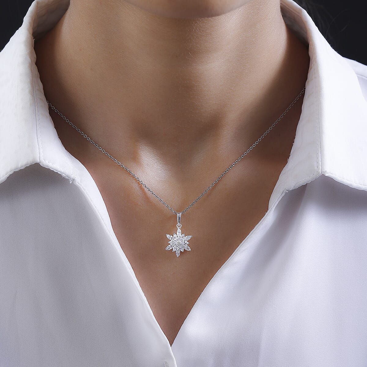 Simulated Diamond and White Zircon Floral Pendant in Sterling Silver 1.50 ctw image number 2