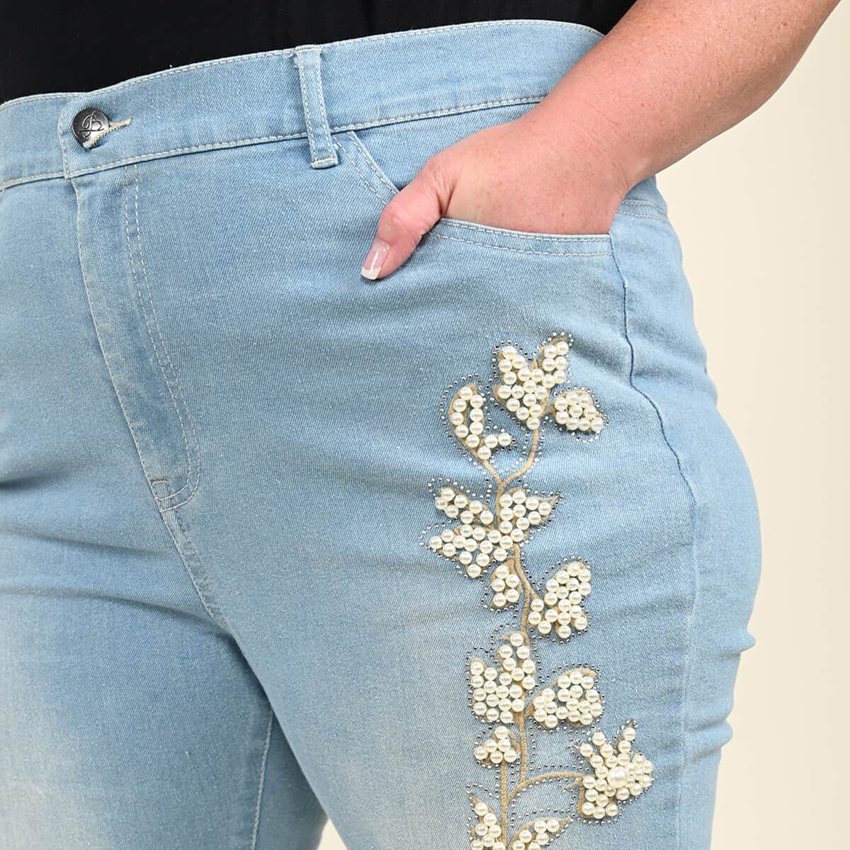 TAMSY Light Blue Floral Pattern Cotton Jeans - image number 3