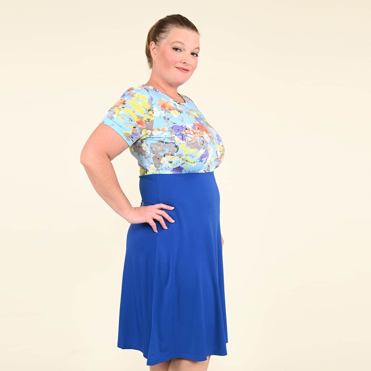 Tamsy Blue Floral Pattern Empire Dress - (XL) image number 2