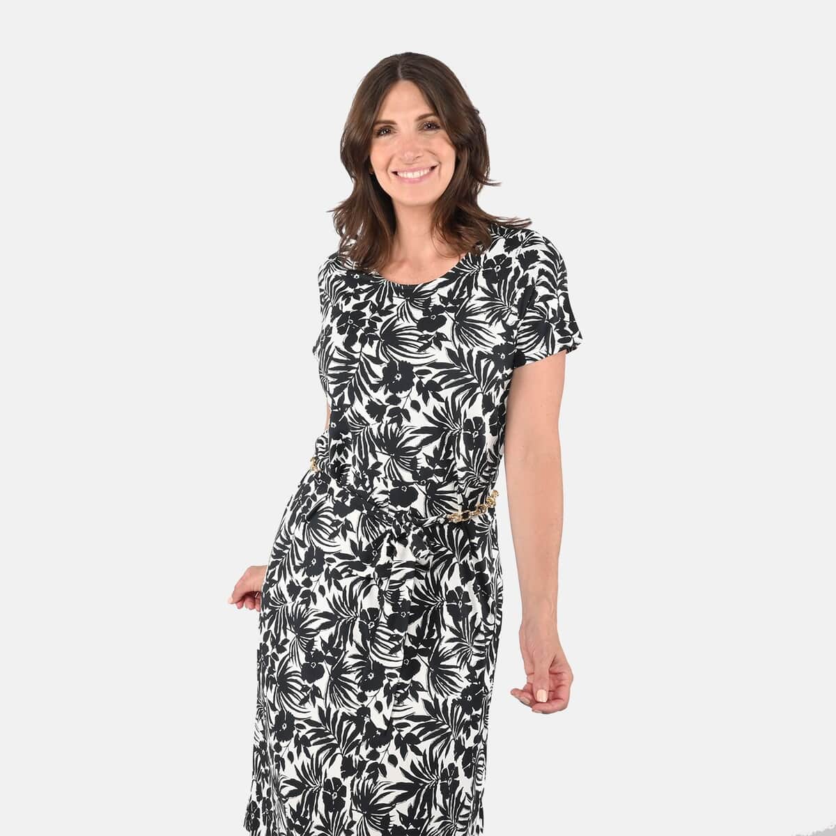 Tamsy Black and White Floral Pattern Dress - (XL) image number 3