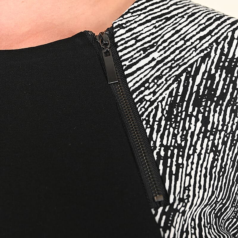Tamsy Black Brushstroke Pattern Pencil Dress - (L)