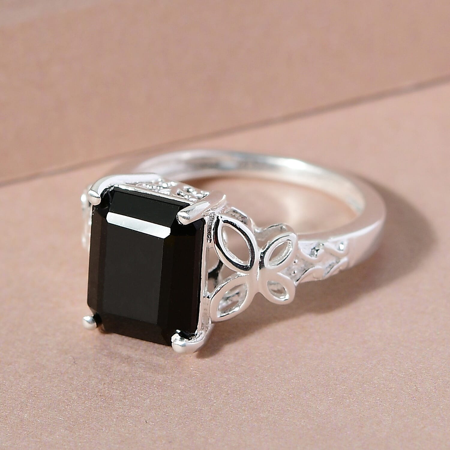 D'Joy Australian Black Tourmaline 3.50 Solitaire Ring in Sterling Silver (Size 5.0)