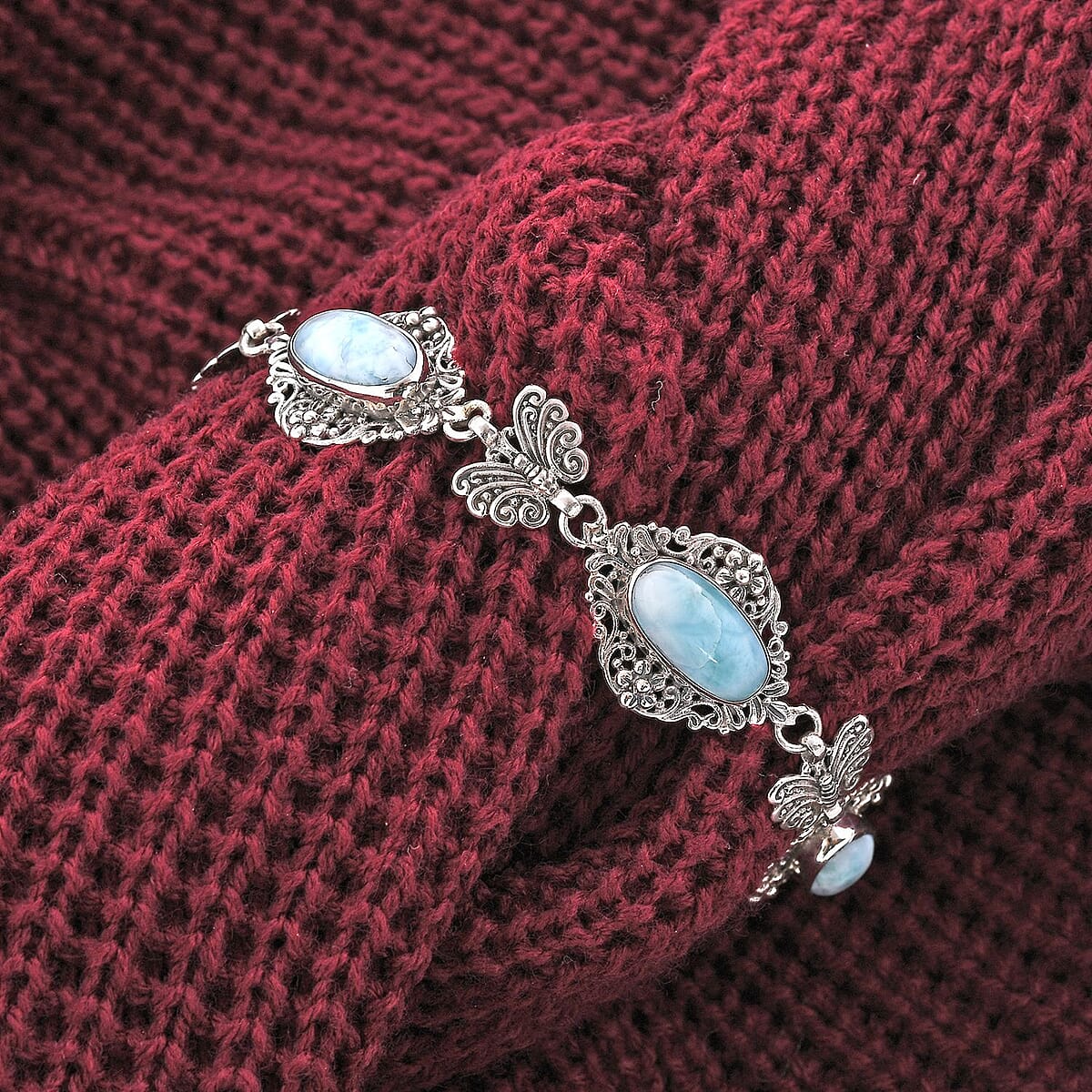 Bali Legacy Larimar Bracelet in Sterling Silver (7.50 In) 21.00 ctw image number 1