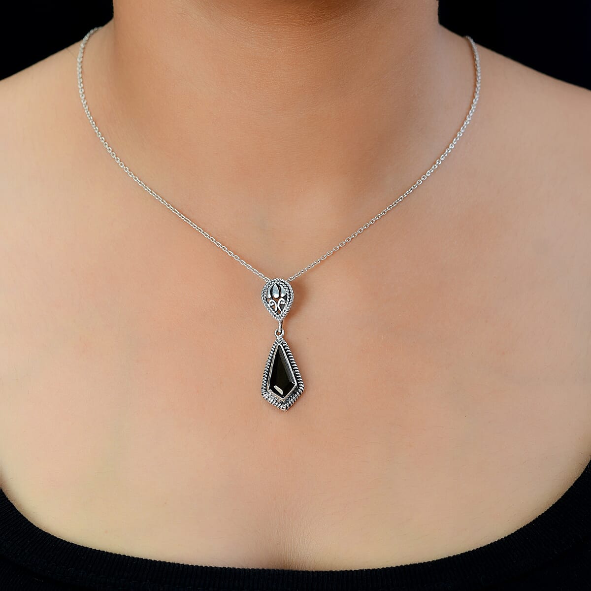 Elite Shungite Pendant in Sterling Silver 1.40 ctw image number 2