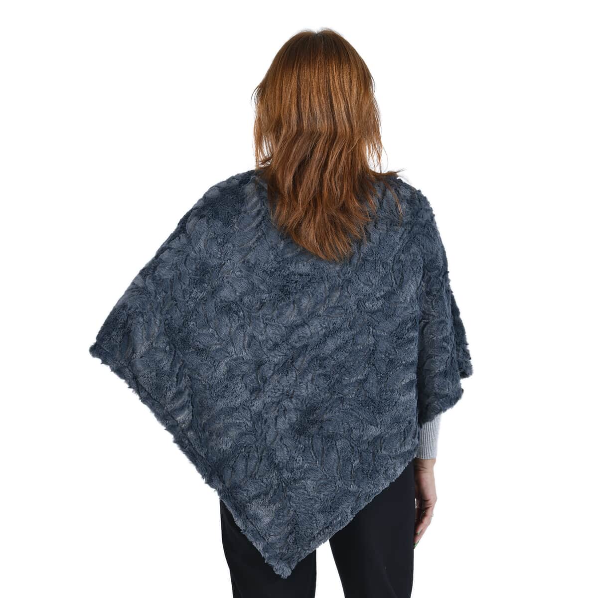 Passage Gray Leaf Pattern Faux Fur Poncho - One Size Fits Most image number 1