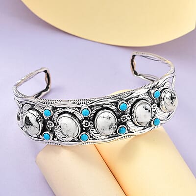 Artisan Crafted White Buffalo and Sleeping Beauty Turquoise Cuff Bangle in Sterling Silver (7.25 In) 15.65 ctw