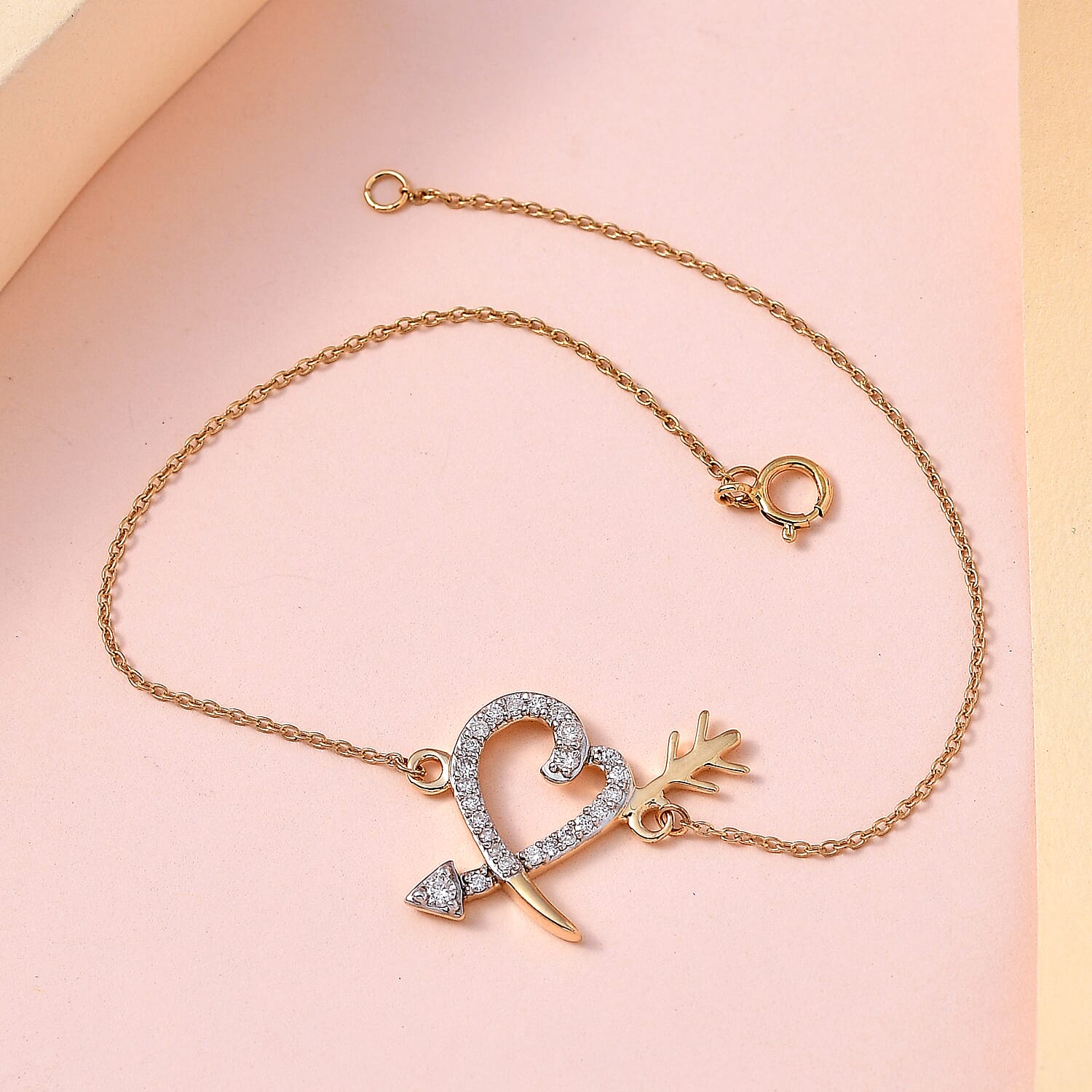 Luxoro 14K Yellow Gold G-H I2 Diamond Heart and Arrow Bracelet (7.25 In) 0.25 ctw