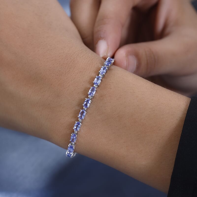 Premium Tanzanite Tennis Bracelet in Platinum Over Sterling Silver (6.50 In) 6.15 ctw