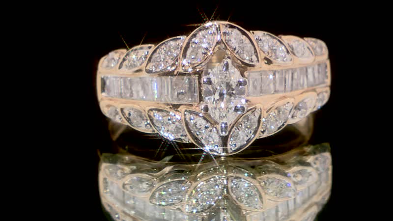 The Royal Navette 10K Yellow Gold White Diamond (G-H, I2) Ring (Size 7.0) (5.40 g) 1.00 ctw