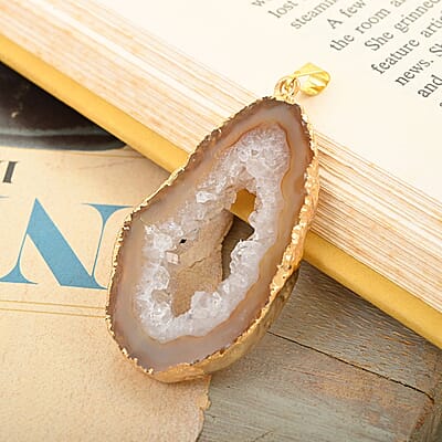 Yellow Geode Agate Pendant in Goldtone 25.00 ctw