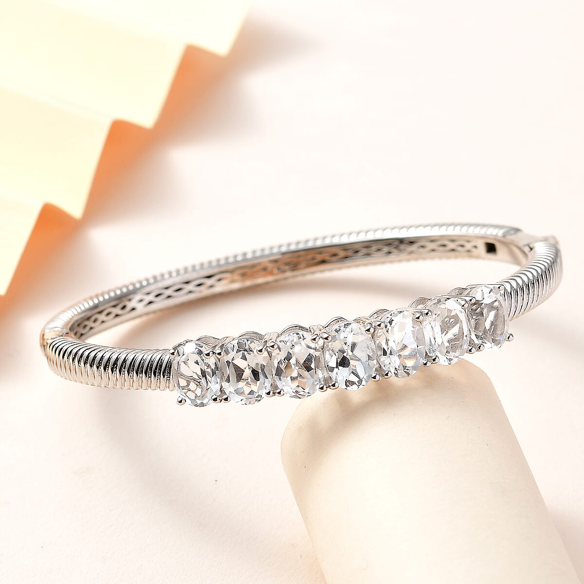 Karis White Topaz Bangle Bracelet in Platinum Bond (8.00 In) 11.40 ctw image number 1