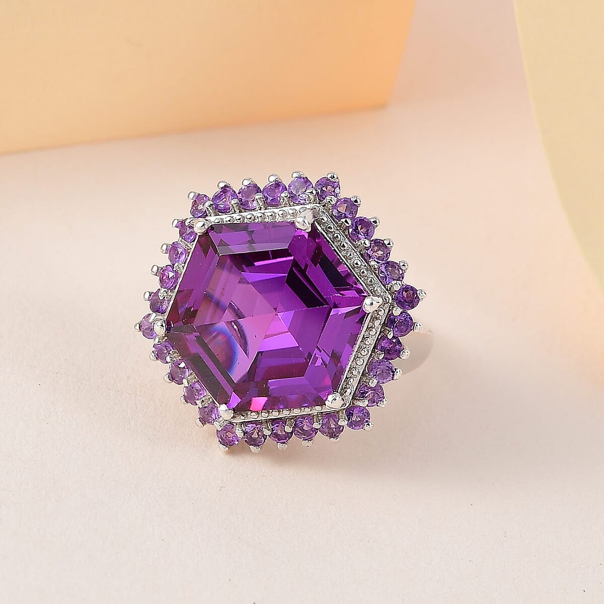 Lab Grown Color Change Sapphire and Amethyst Halo Ring in Platinum Over Sterling Silver (Size 10.0) 17.65 ctw image number 1